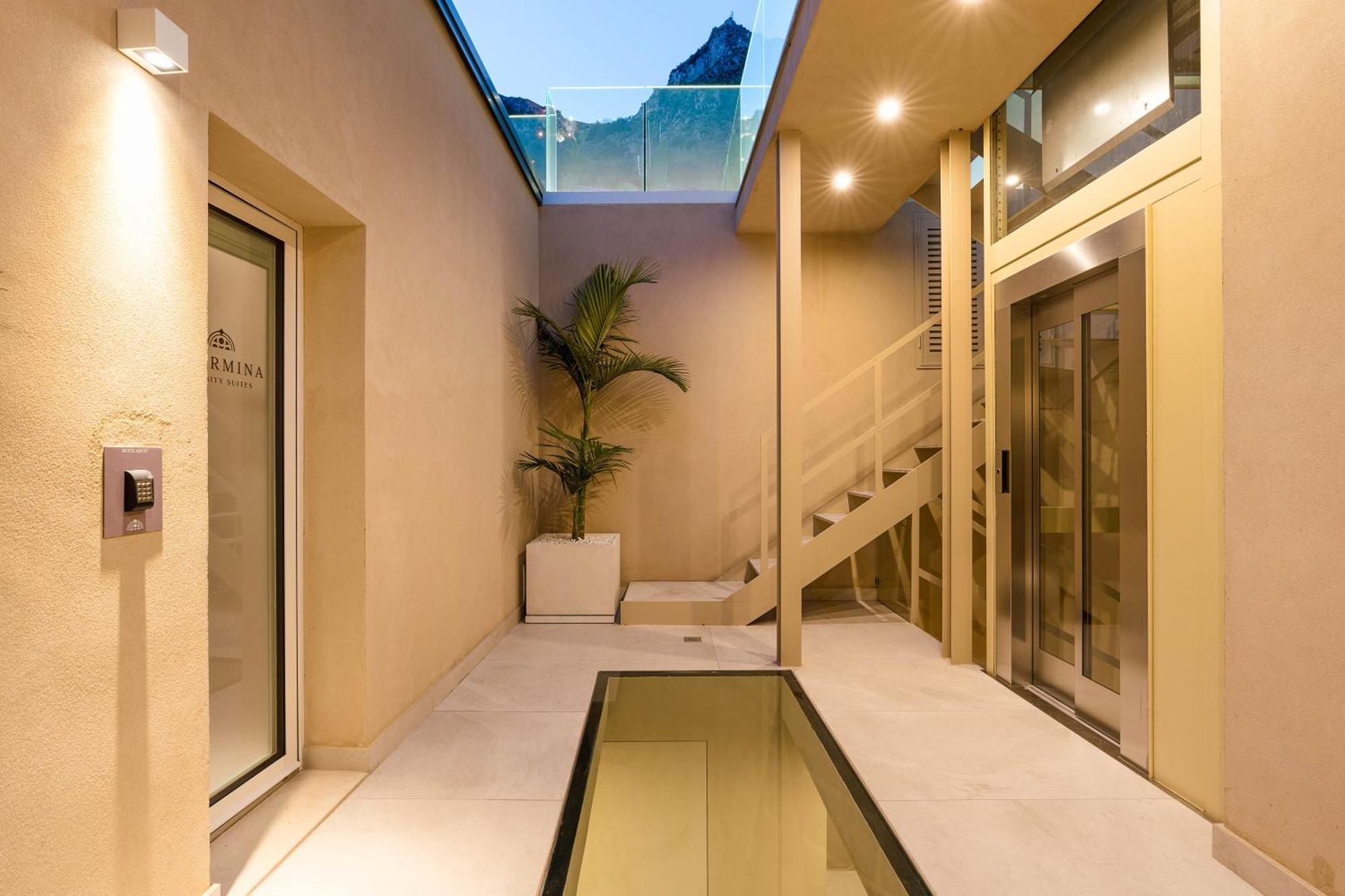 Taormina Infinity Suites Экстерьер фото