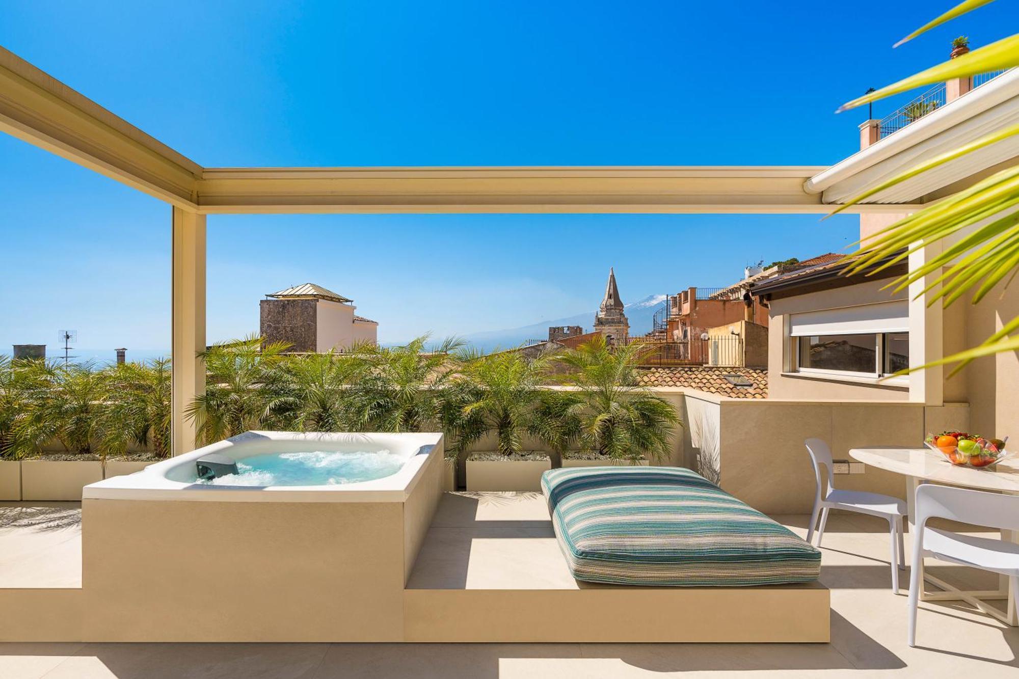 Taormina Infinity Suites Экстерьер фото